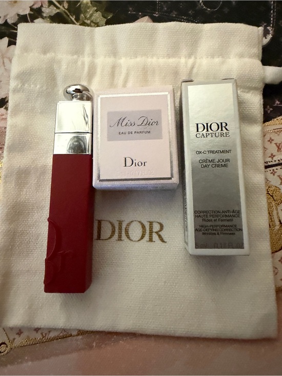 Dior Other - Dior NIB Addict Natural Berry Lip Tint 771 with Enchantillon & Dior White Bag